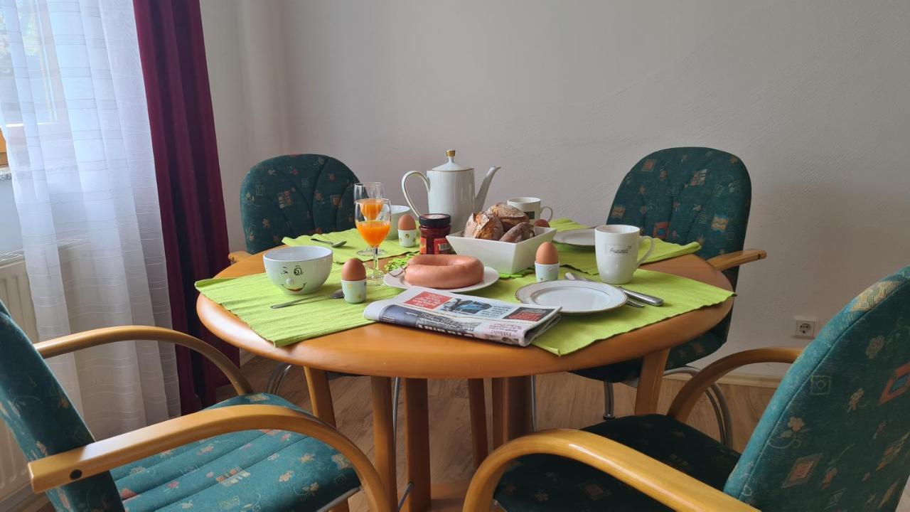 Ferienwohnung Auszeit Tholey Ngoại thất bức ảnh